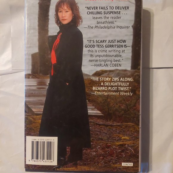 Vanish - Picture 2 of 4